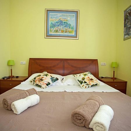 Apartment Pia Rovinj Exterior photo